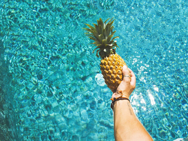 Pineapple in Pool Pineapple in Pool