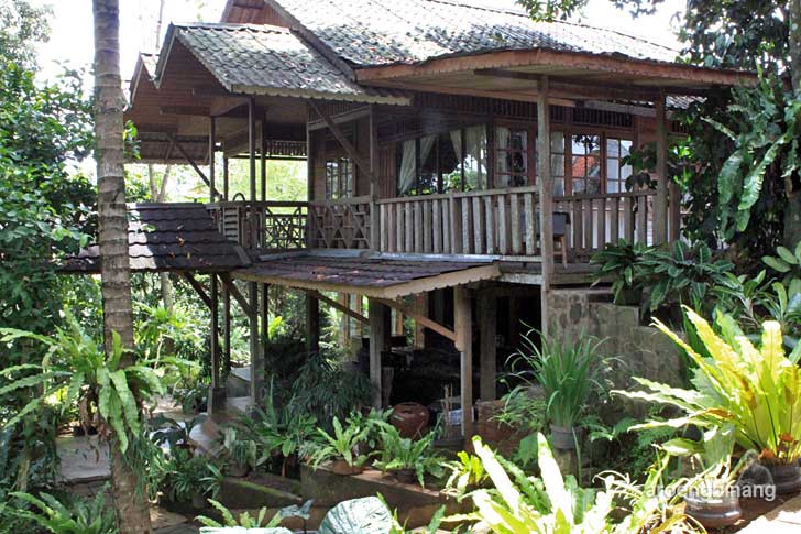 kampung rusa depok