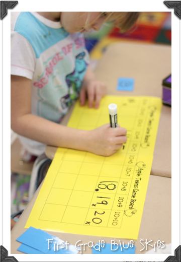 First Grade Blue Skies: Appleteens! Free Math Game to Practice Teen Numbers