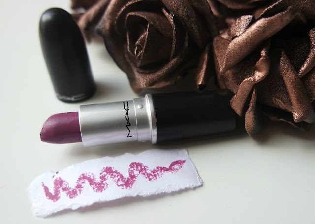 MAC Up The Amp Lipstick Review and Swatches