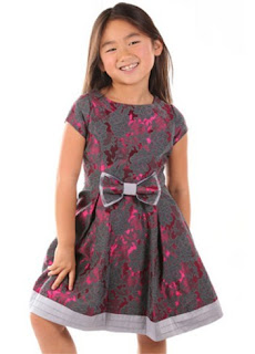 Model baju batik anak perempuan usia 7 tahun Model baju batik anak perempuan usia 7 tahun