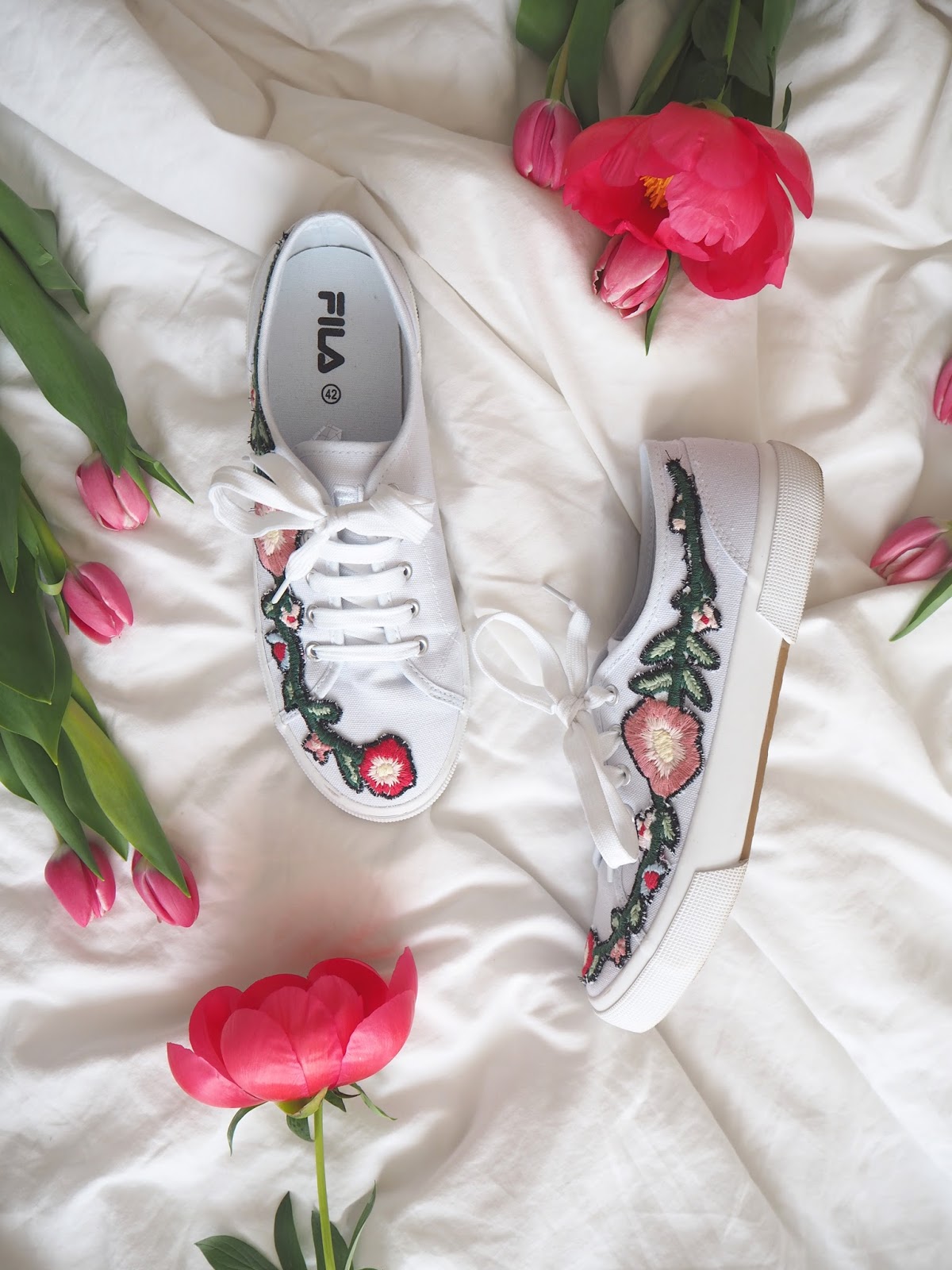 DIY: GUCCI INSPIRED FLORAL EMBROIDERED SNEAKERS - Tales of Jules