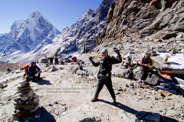 Crossing Cho La Pass via Dzongla