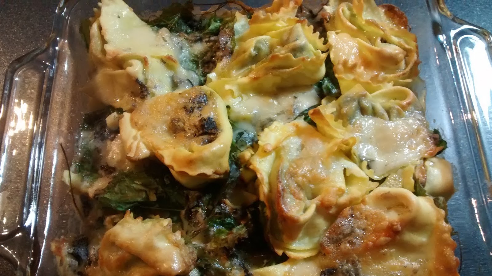 Foodycat and kale tortelloni bake