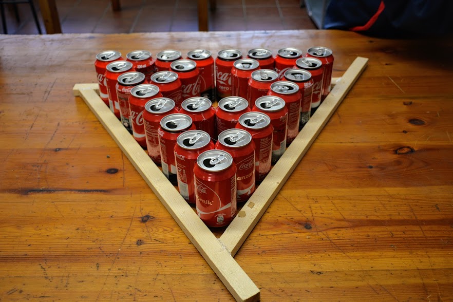 Triángulo de Sierpinski latas