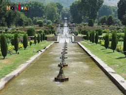 Terraces and fountains in water pools Terraces and fountains in water pools