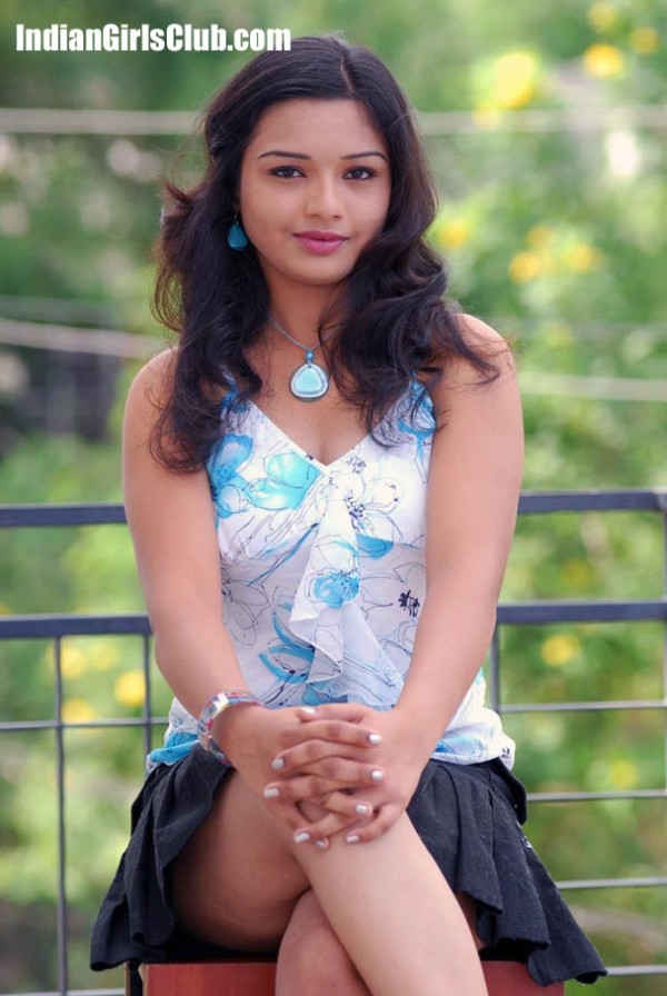 Hot Cinema Blog Very Young Indian Girl Upskirt Yamini