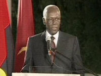 Angola - Presidente nomeia novo elenco governativo