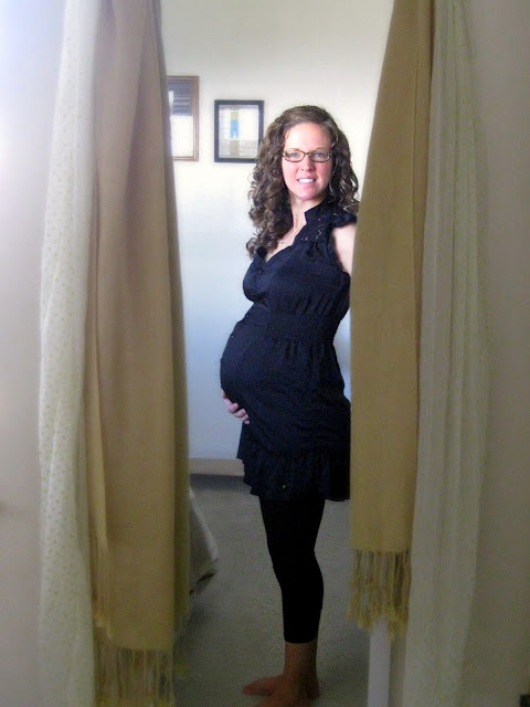 29 weeks pregnant self-portrait
