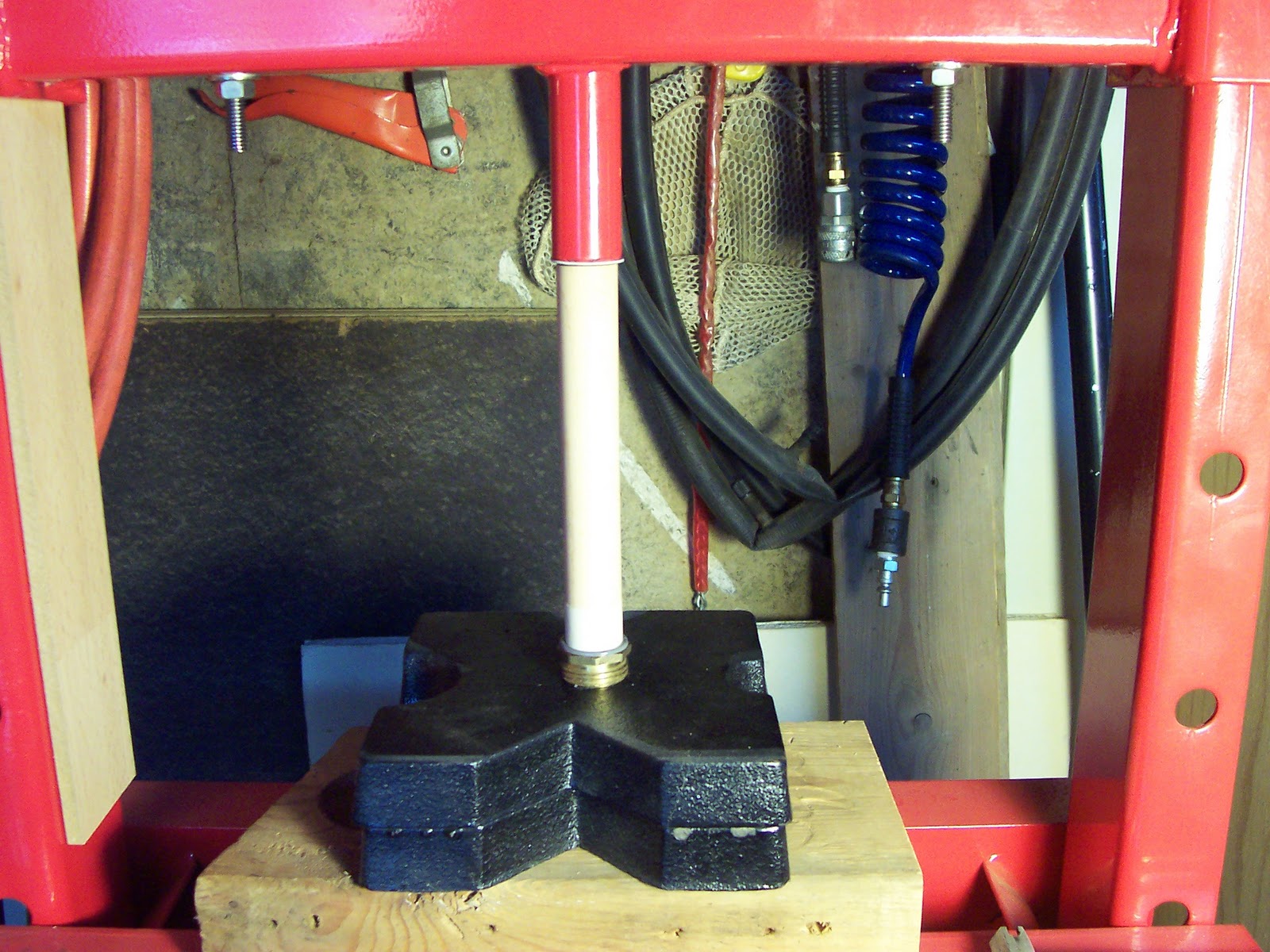 Rouge River Workshop: A Frying Pan Handle