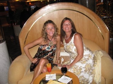 [me+mom+cruise.jpg]