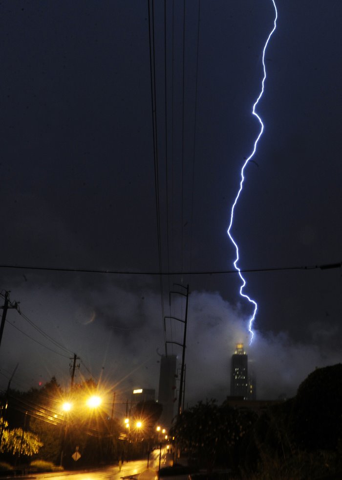 [atlanta+lightning.bmp]