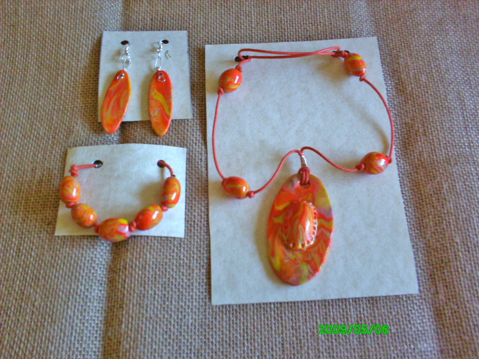 [conjunto+naranja.JPG]