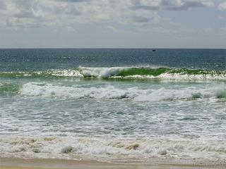 [Praia_Consolacao-Ondas-thumb.jpg]