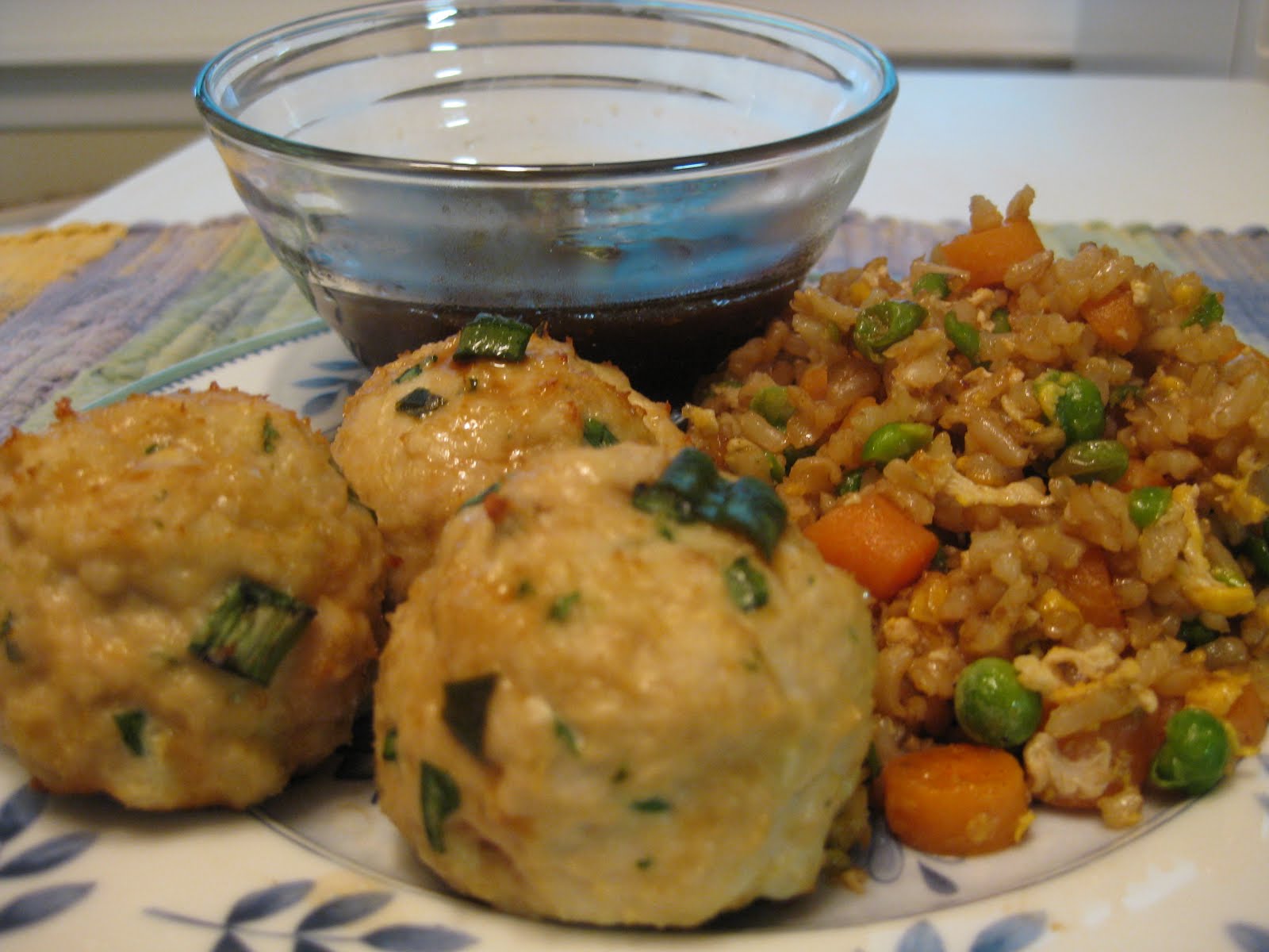 Running Mama Cooks Asian Turkey Meatballs with Lime Sesame Dipping