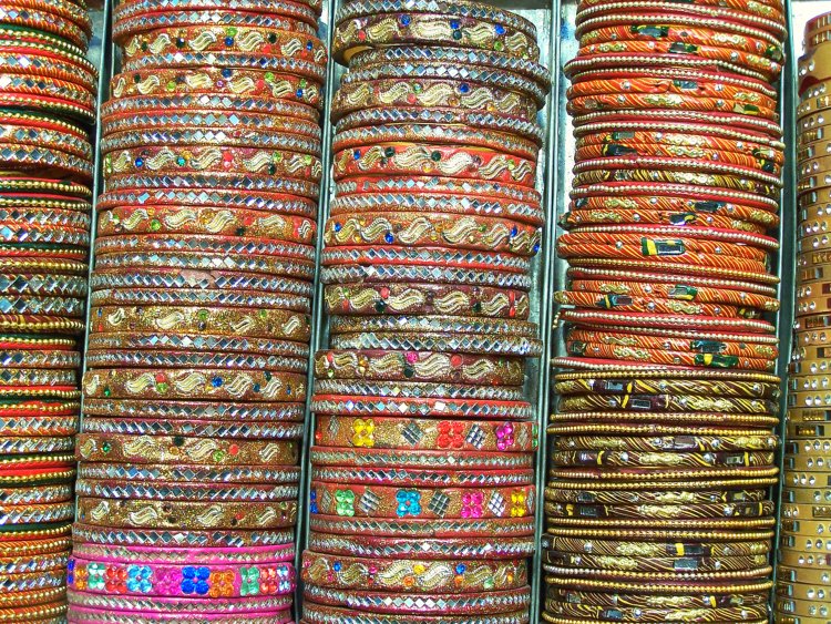 Etcetorize Inspiration Shot Beautiful Bangles