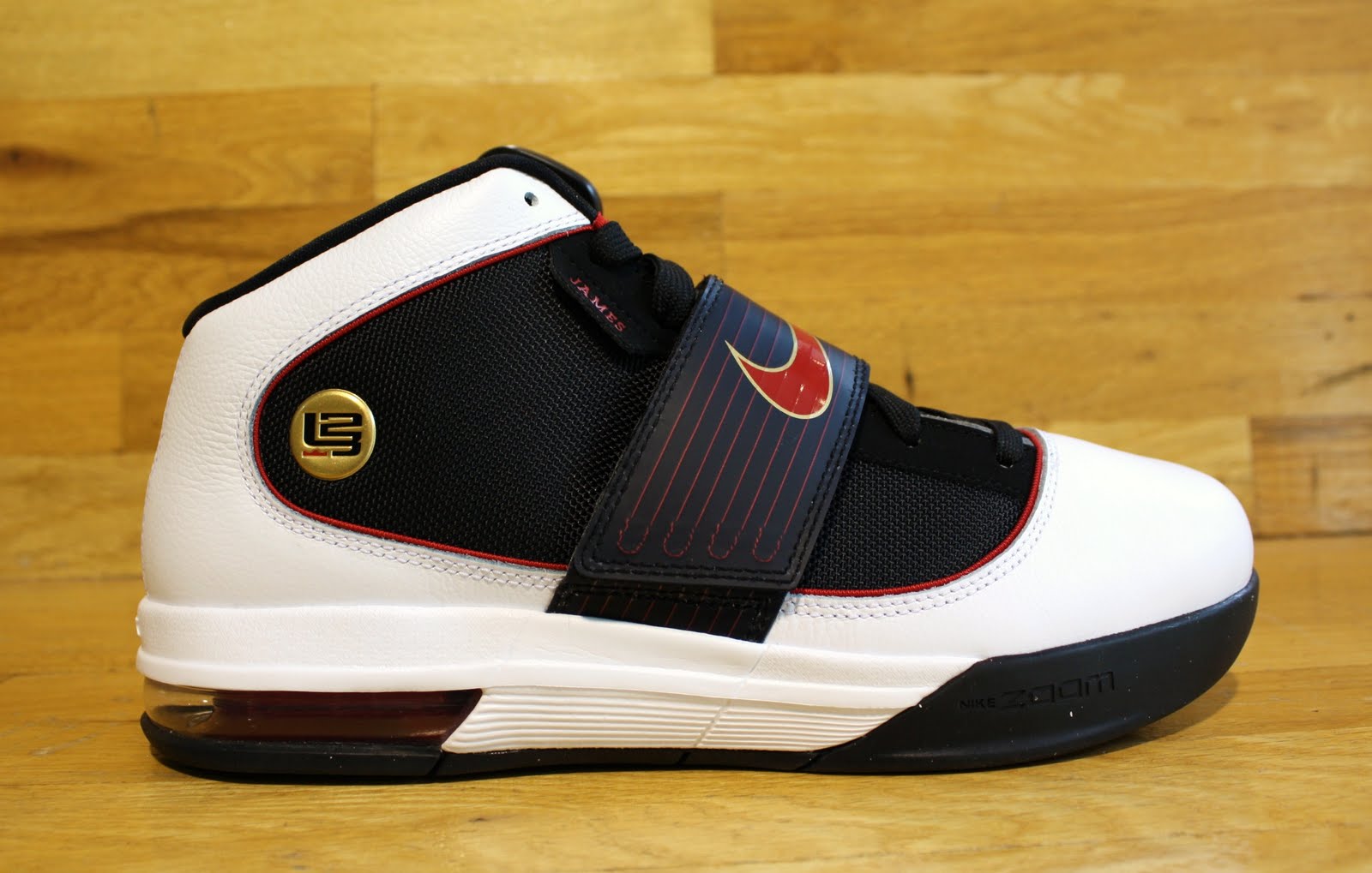 air zoom lebron 4