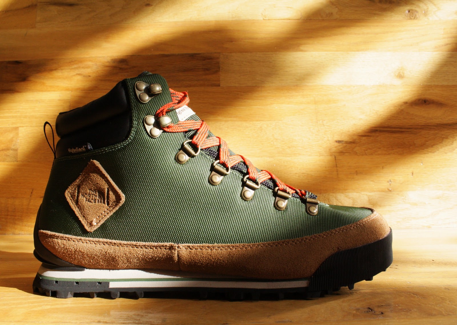 Dr. Jays Stores: The North Face ‘Back to Berkeley’ Pack Available In Dr ...