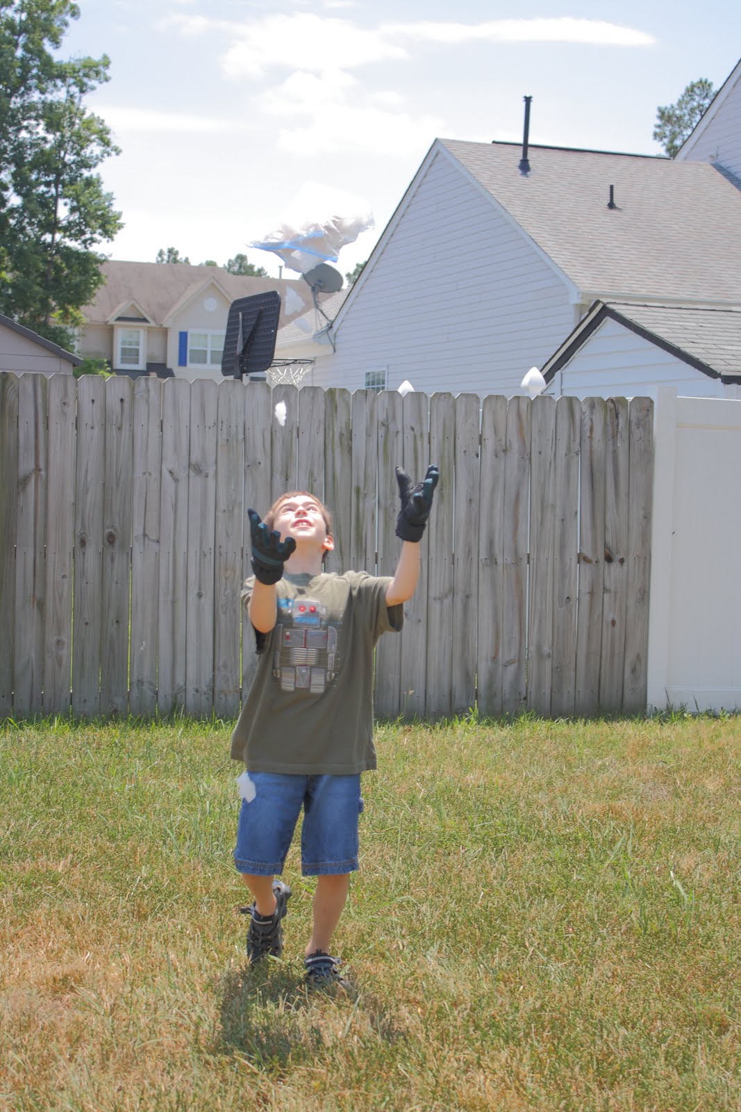 I Can Has Autism Handtossed icecream = FUN!!