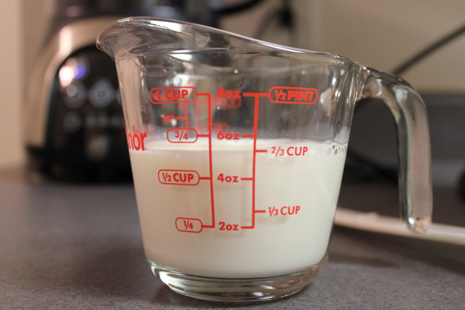 Kids and Cupcakes: Lemon Cupcakes with Lemon Buttercream and Lemon Curd