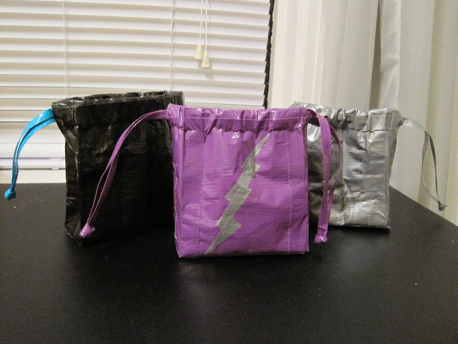 Sewing Economist: Drawstring Duct Tape Bag