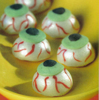 Doce de Halloween: olhos horripilantes de café