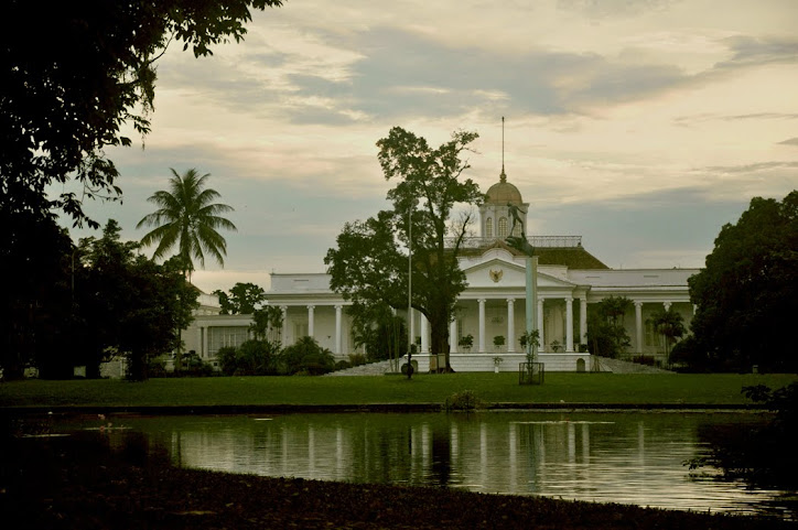 Istana Bogor-behind the botanical garden
