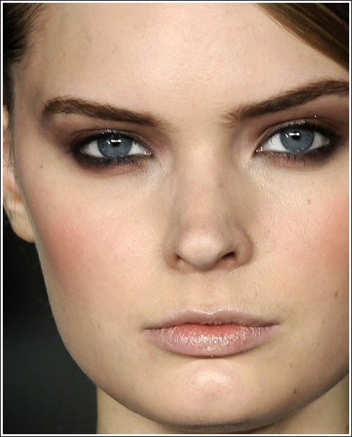 Styles That Work For You: Beauty and Makeup Trends Fall 2009