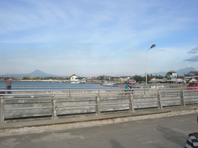 [33P6150105.jpg]