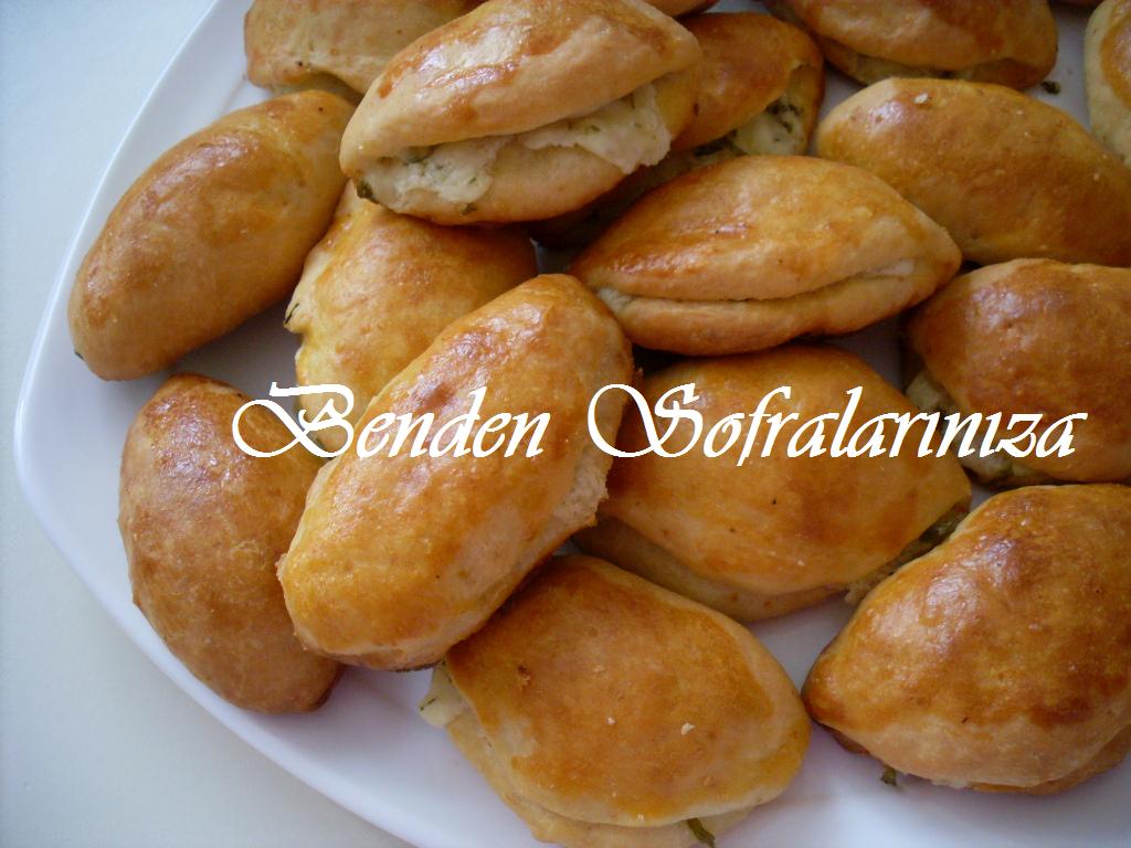 Muzlu PastaKiraz Şekerlemeli KurabiyeYaban Mersinli ve Elmalı Kek