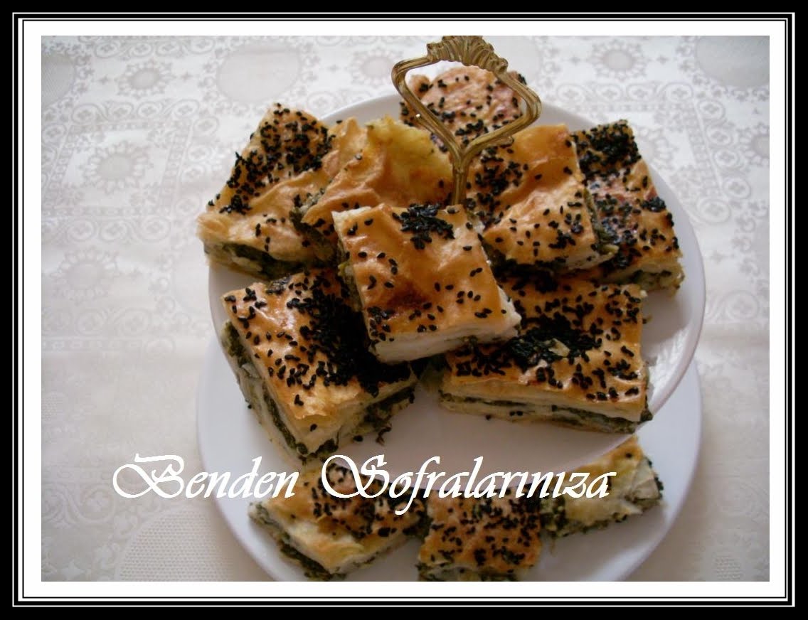 Yer Fıstıklı KurabiyeFındıklı KekElmalı TruffÇilek Pudingli Keşkül