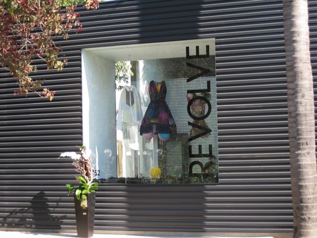[Shopping-17.jpg]
