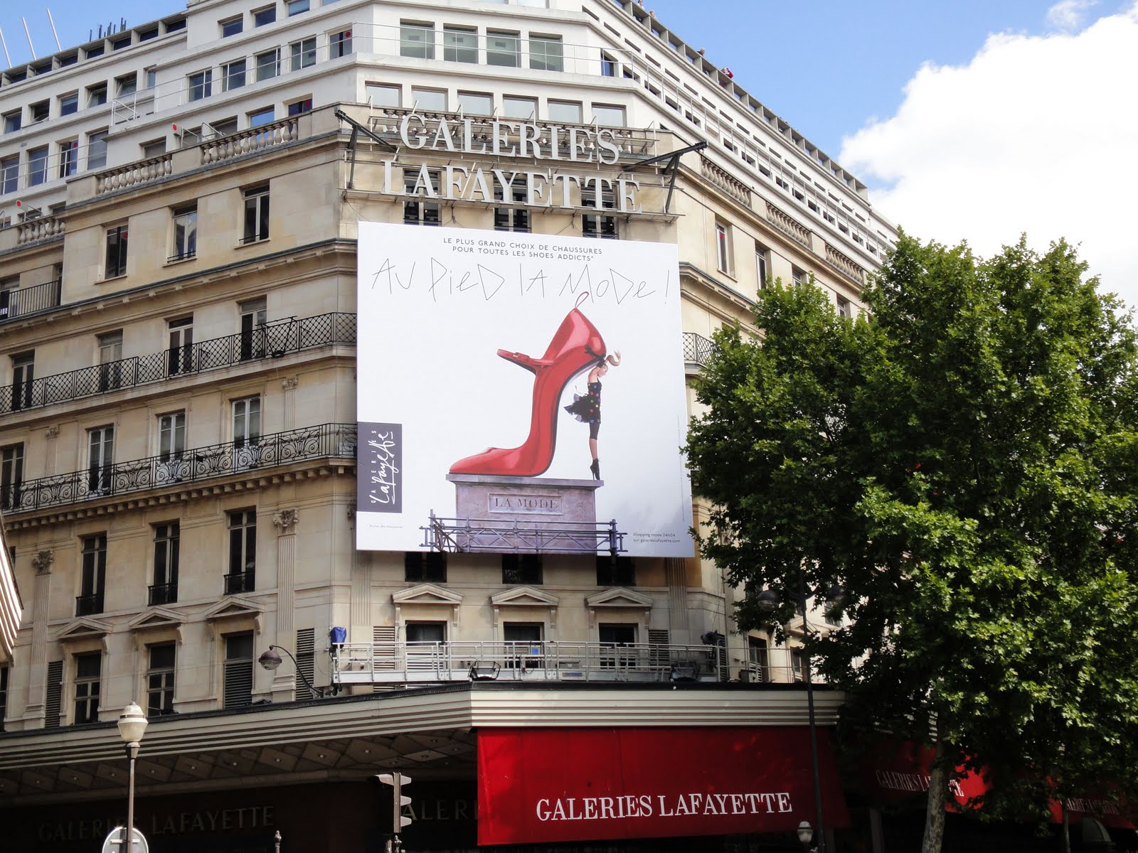 Alia In Paris: Printemps & Galeries Lafayette