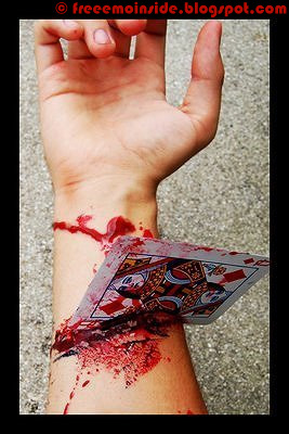 [emo-suicide-photo.jpg]