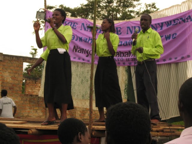 [Hoima+Choir.jpg]