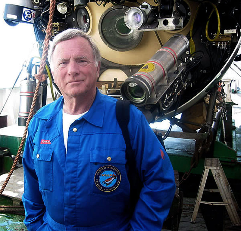 [Don-Walsh-Bismark-15000-Feet-2001-Dive.jpg]