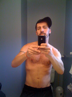 The Daily Meat: Guys with Iphones