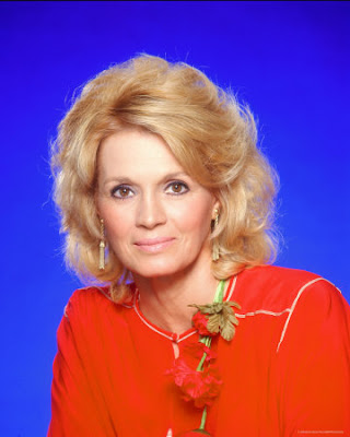 Hot Celebrity News: Angie Dickinson Photo Gallery