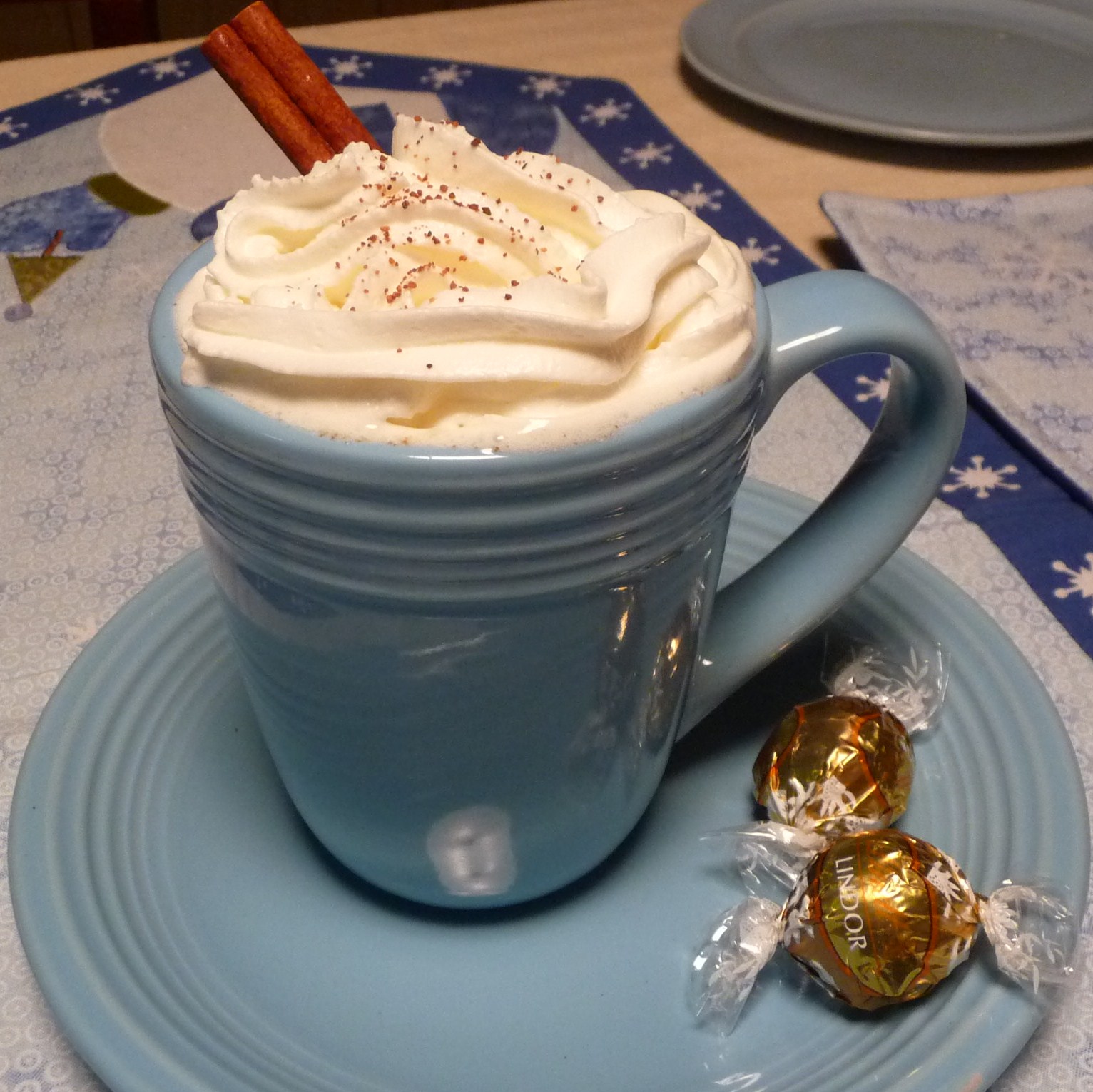 [White+Hot+Spiced+Chocolate+003.JPG]