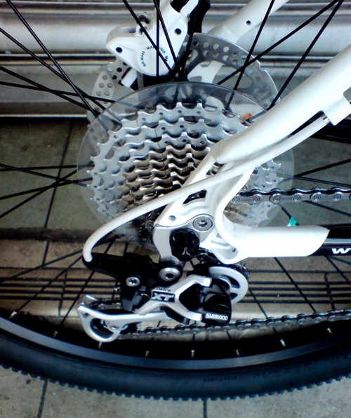 TS-BIKE-SHOP: RALEIGH DYNA-SYS 10SPEED 2011 MTB