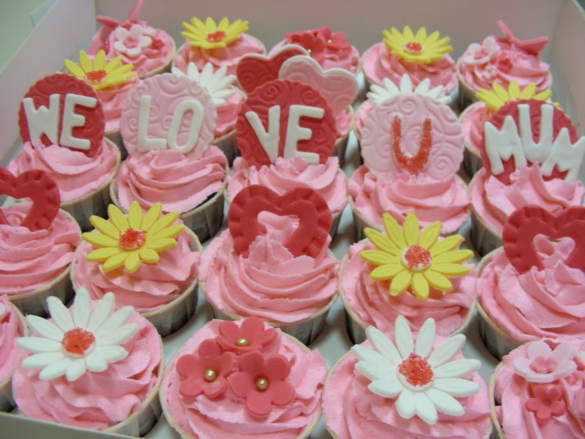 Sinfully Delicious Cupcakes: Mother's Day Cupcakes