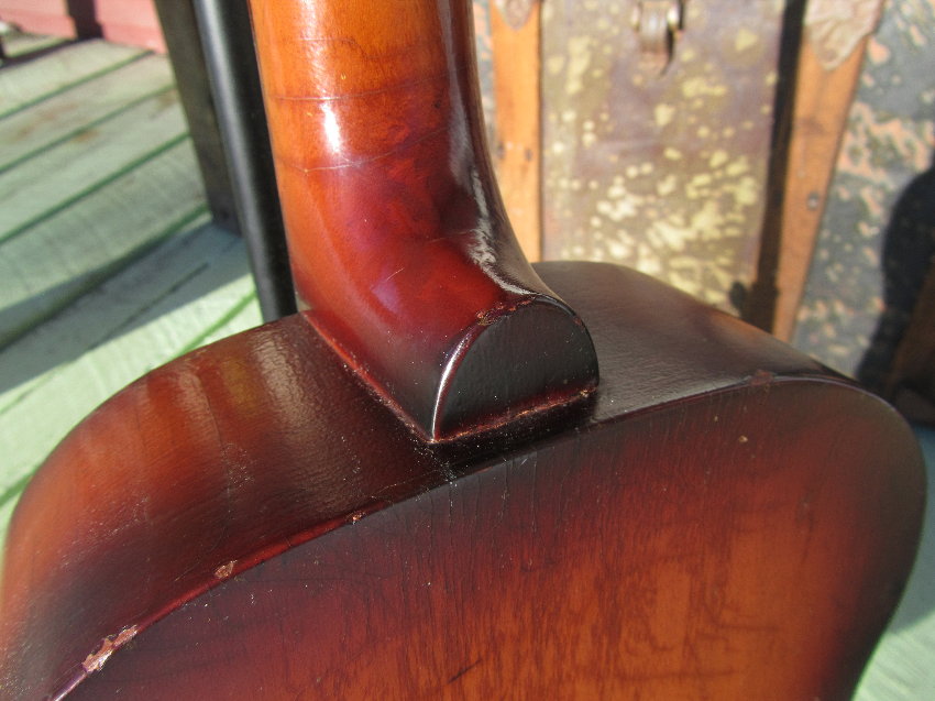 c.1950 Vega Baritone Ukulele Deluxe ("Solo Lute")