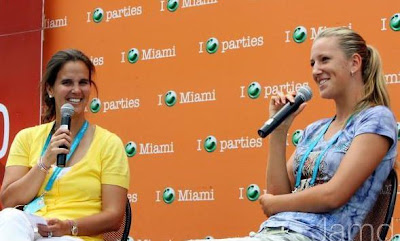 fernandez hosted jo mary azarenka session victoria tennis 2009 ericsson sony four during open