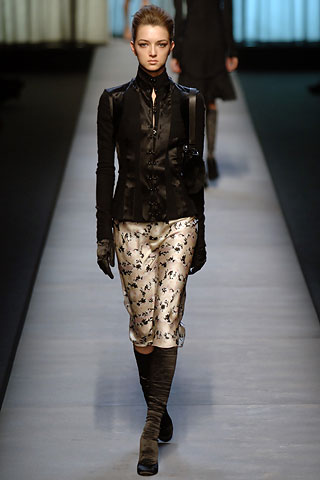 [rochas+-+fall+2005+00210m.jpg]
