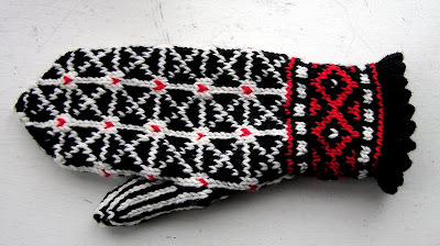 Stick Meets String: Double Knit Mittens