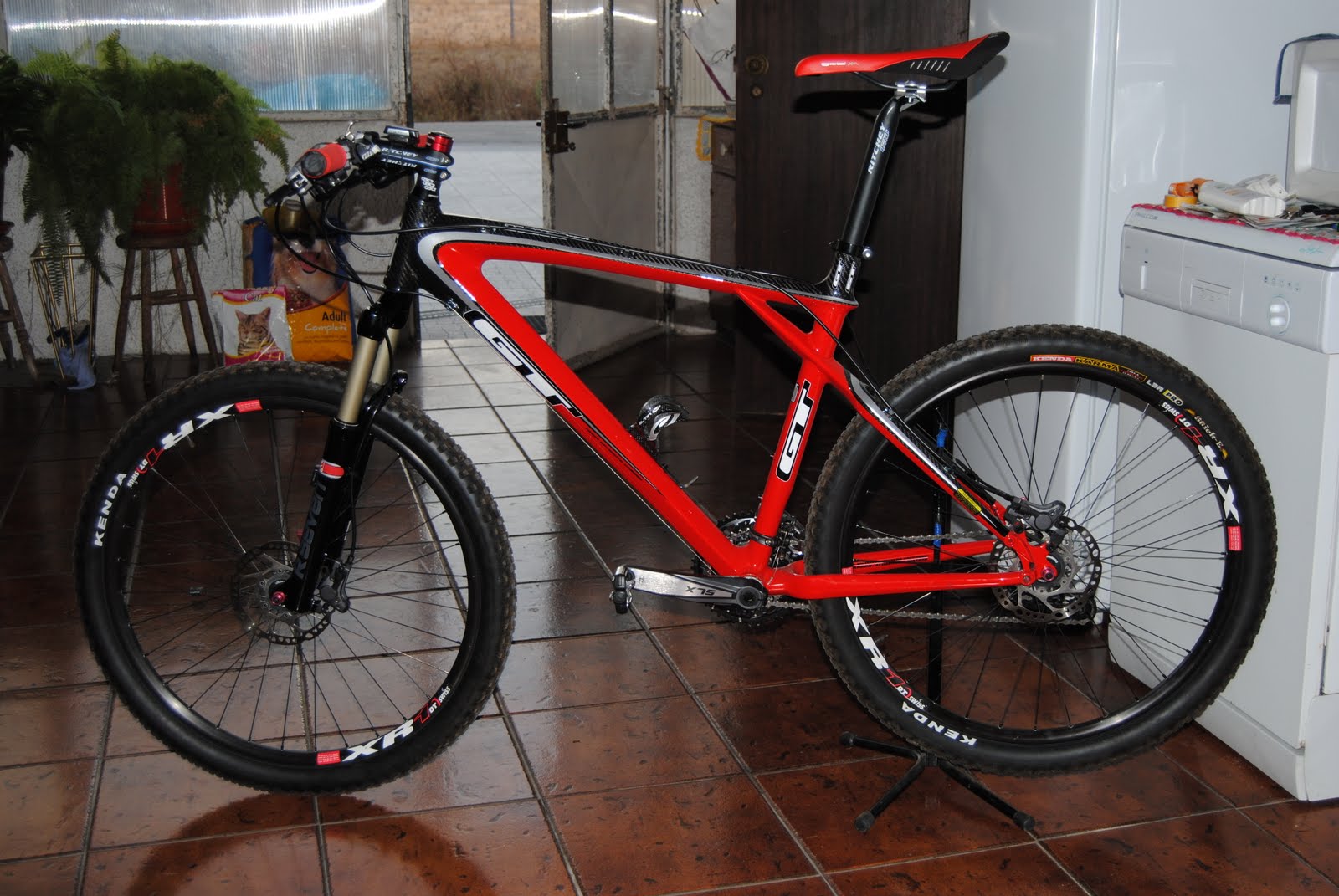 zaskar carbon expert 2019