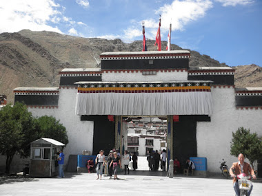 Tibet inside. Tashilumpo Monastery