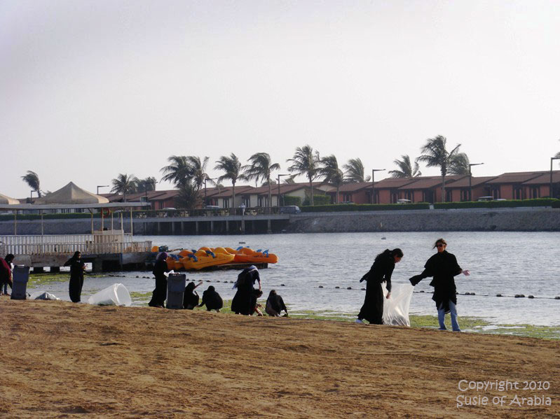 SUSIE of ARABIA Cleaning Up Jeddah