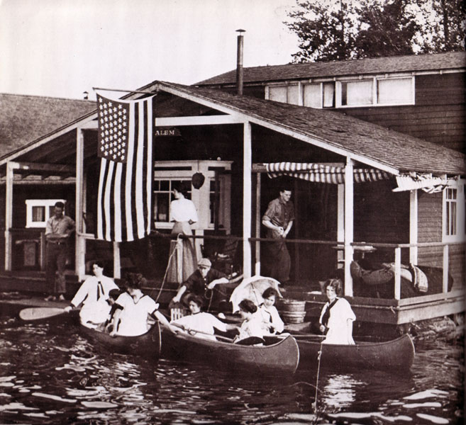 [Houseboat02.jpg]