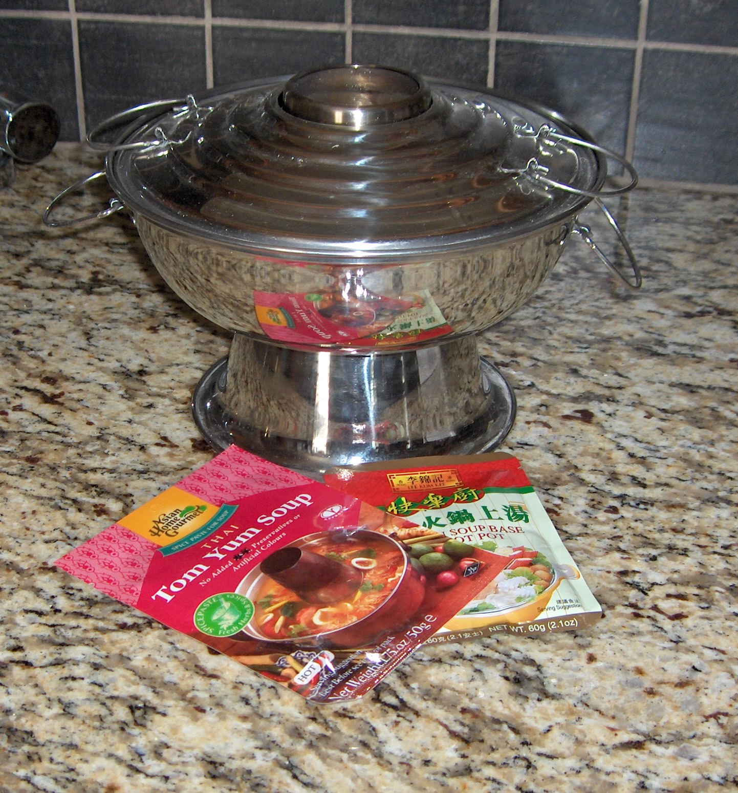 Perles et délices Plat à fondue mongole